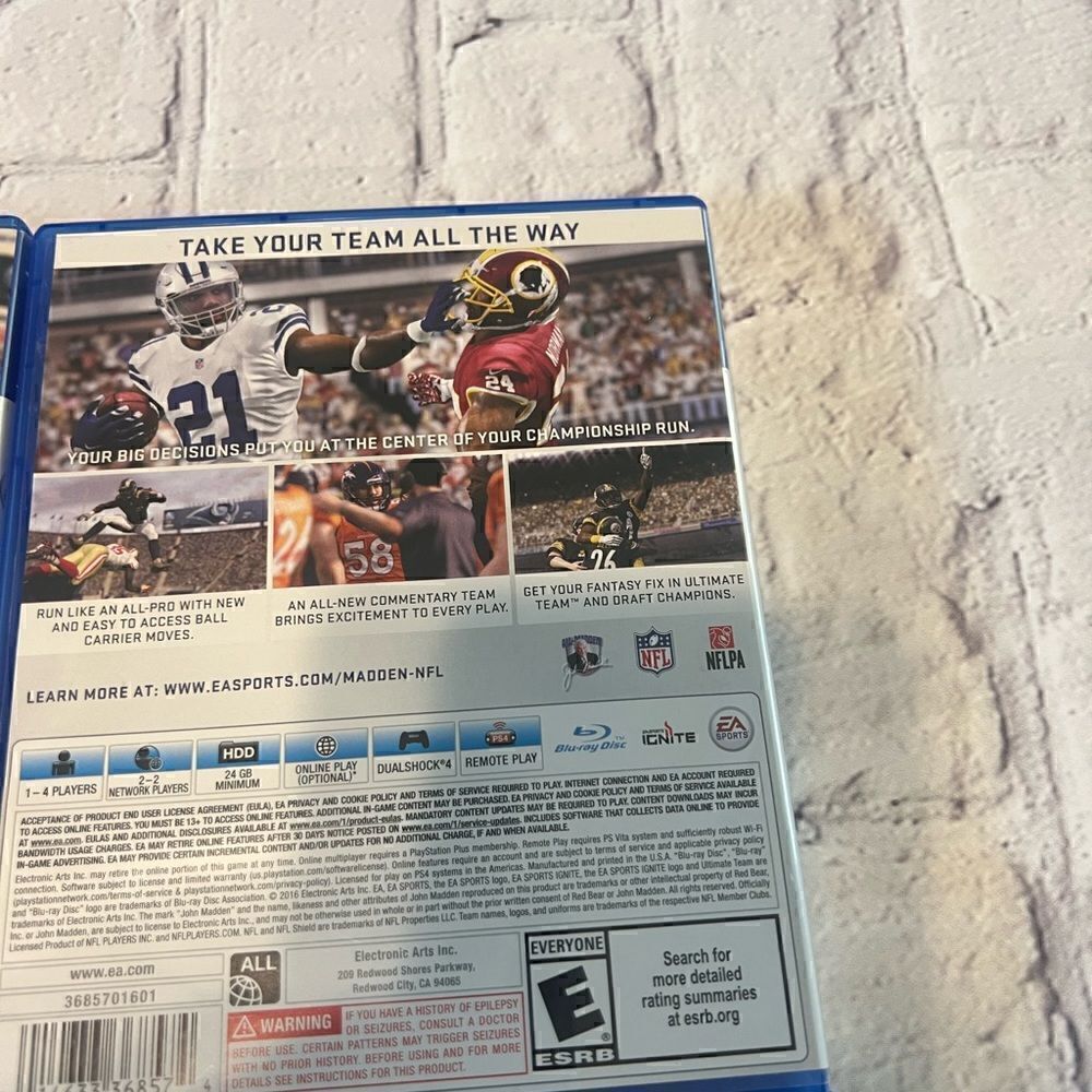 PS4 Madden NFL Game Bundle - Picture 8 of 11